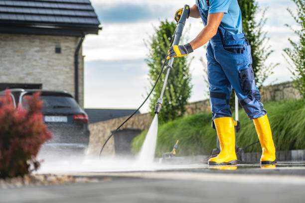 Professional Pressure Washing Services in Crystal Lakes, OH
